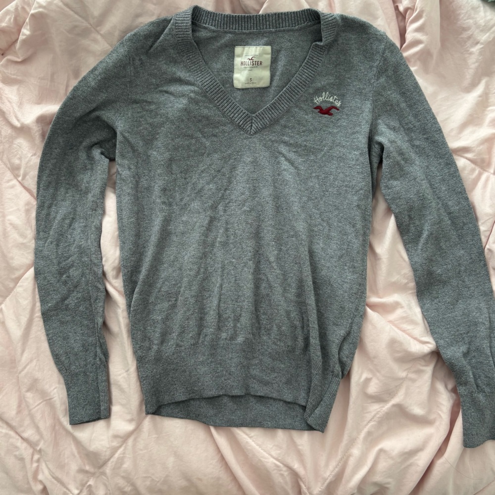 Vintage Hollister Gray V-Neck Sweater